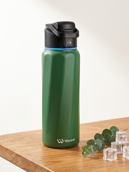 Water Boost Smart Water Bottle: 32 Oz Hydration Tracker with APP & Insulation